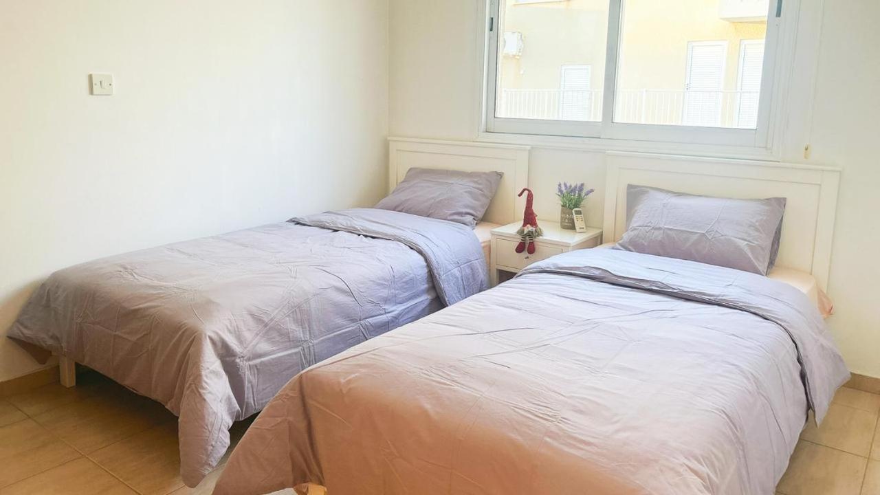 Chloraka- 2 Bedrooms - Pool 外观 照片